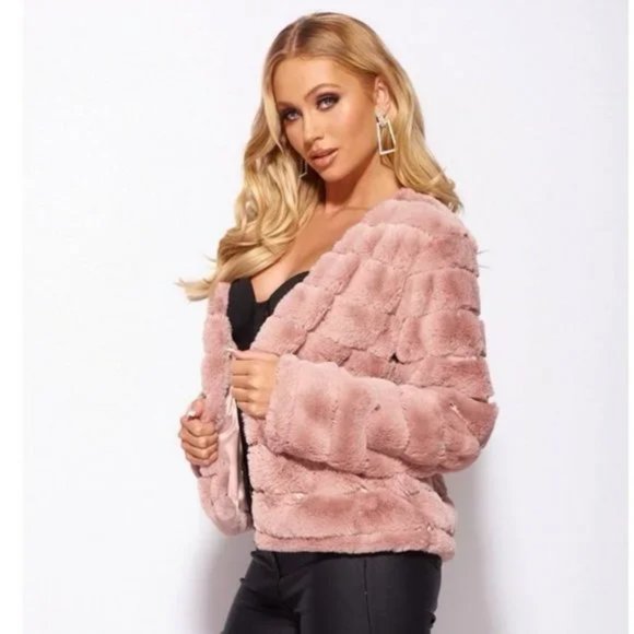 Pink Faux Fur Long Sleeve Collarless Paneled Jacket - Picture 3 of 15